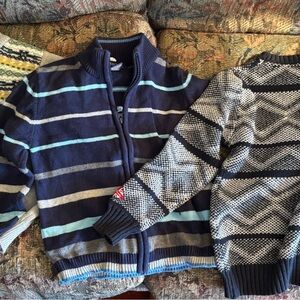 12 ((TWELVE)) Boy 5T sweater bundle